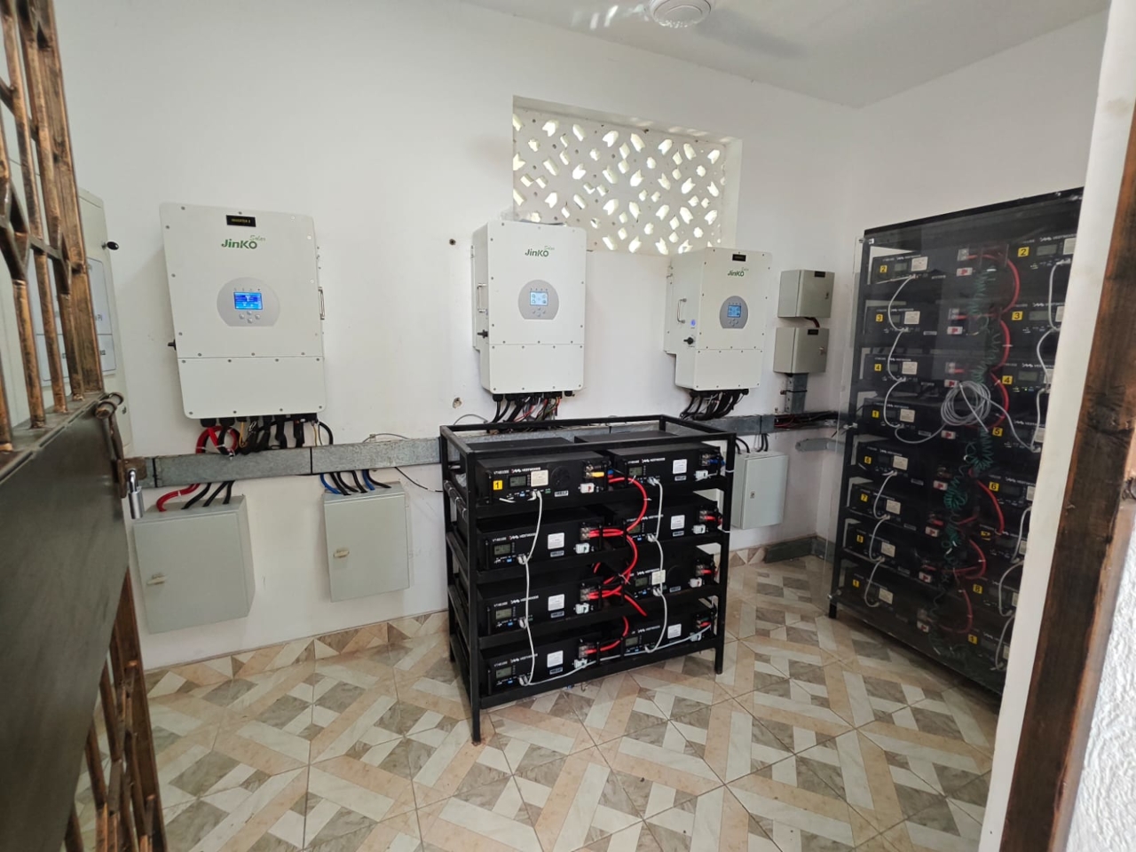 41kWp Hybrid 1 Project